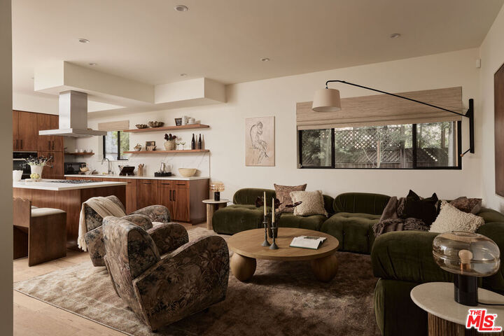 Property Photo: 3214 Highland Ave CA 90405