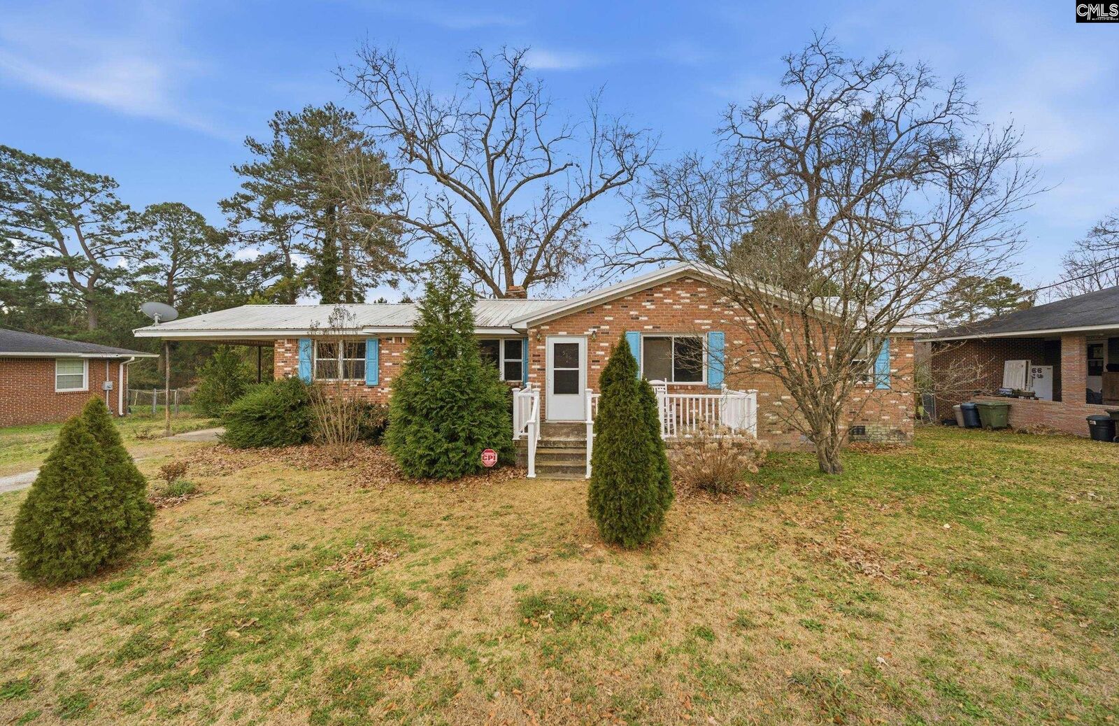 Property Photo:  586 Rainbow  SC 29170 