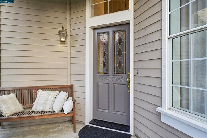 Property Photo: 1257 Silverwood Ct CA 94526