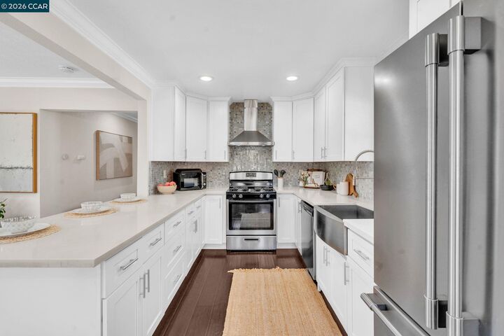 Property Photo:  5092 Black Oak Rd  CA 94521 