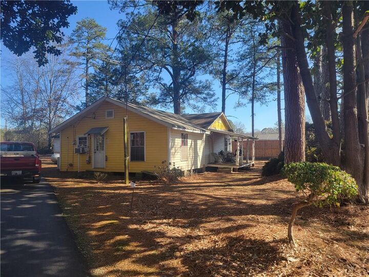 Property Photo: 5192 Joe Frank Harris Parkway NW GA 30103