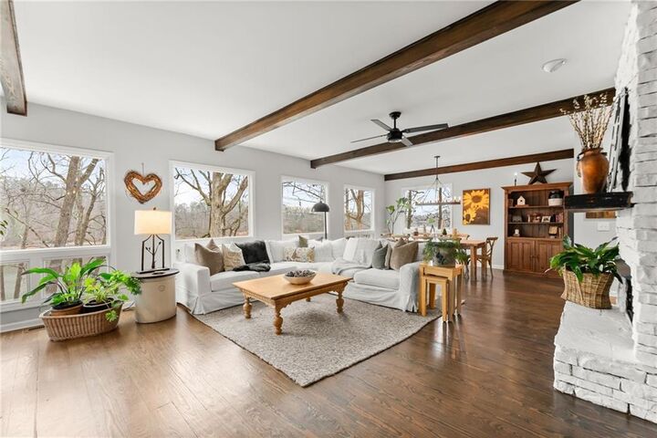 Property Photo:  111 Woodstone Place  GA 30534 