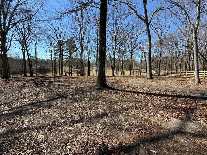 Property Photo:  616 Breedlove Road  GA 30107 