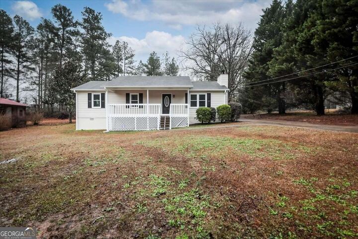 Property Photo: 106 Village Drive GA 30141
