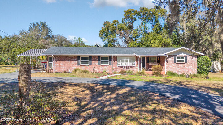 Property Photo:  23041 Dewitt Drive  FL 34601 