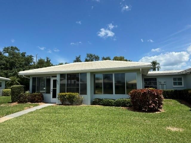 Property Photo: 7011 9th Avenue W FL 34209