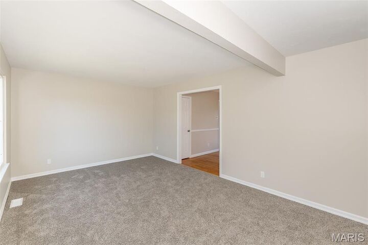 Property Photo:  712 La Marite Drive  MO 63021 