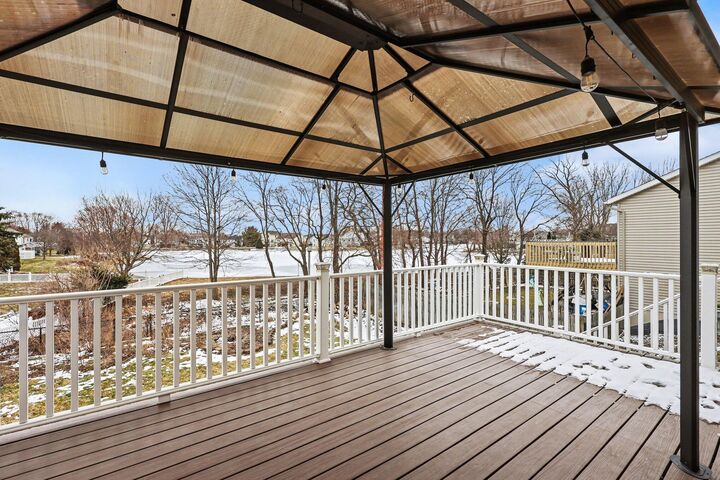 Property Photo:  2978 Sunrise Avenue  MI 49424 