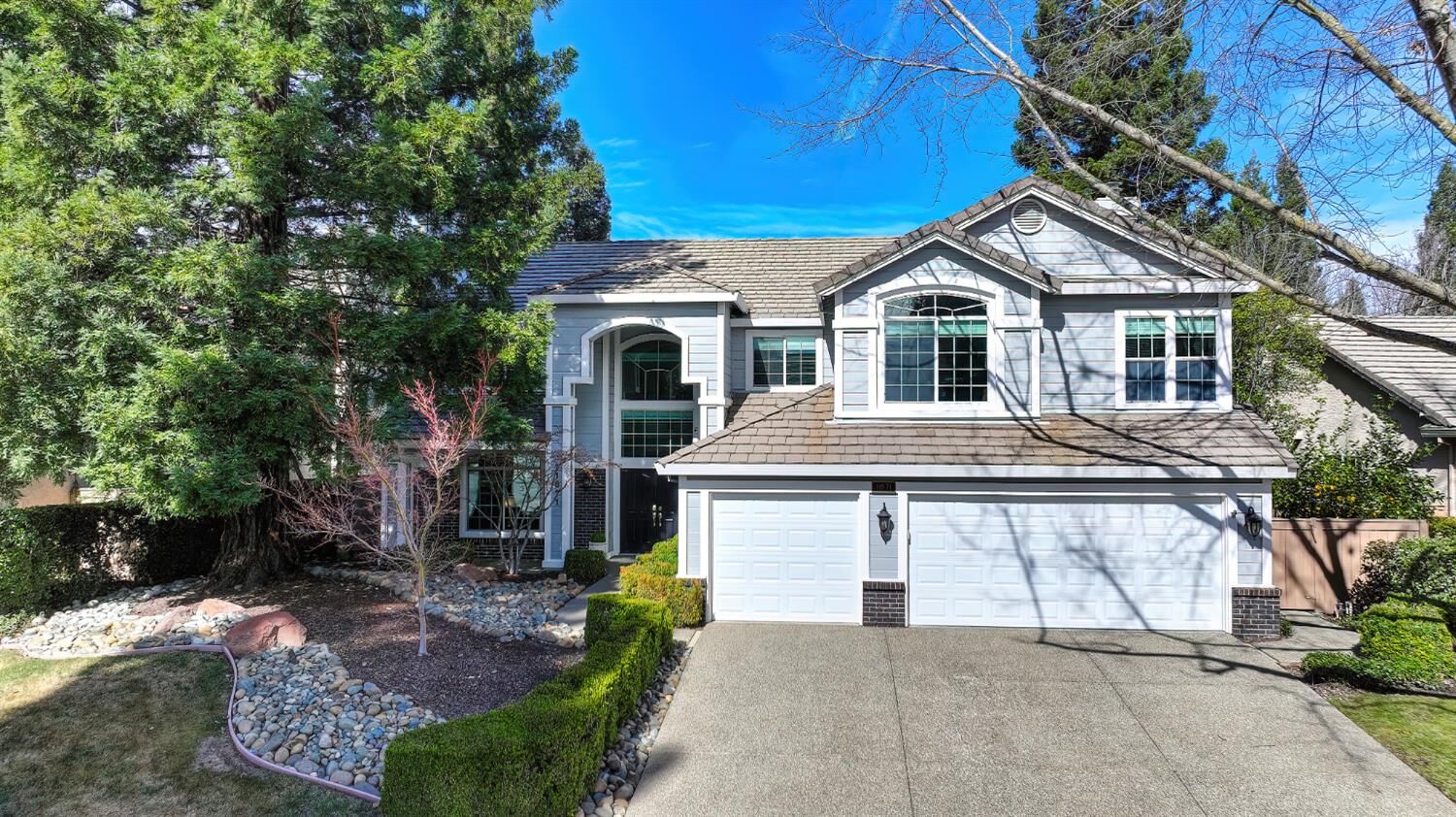 Property Photo:  11871 Silver Cliff Way  CA 95670 