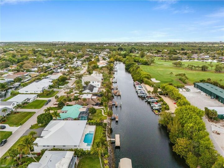 Property Photo: 2393 Longboat Dr FL 34104
