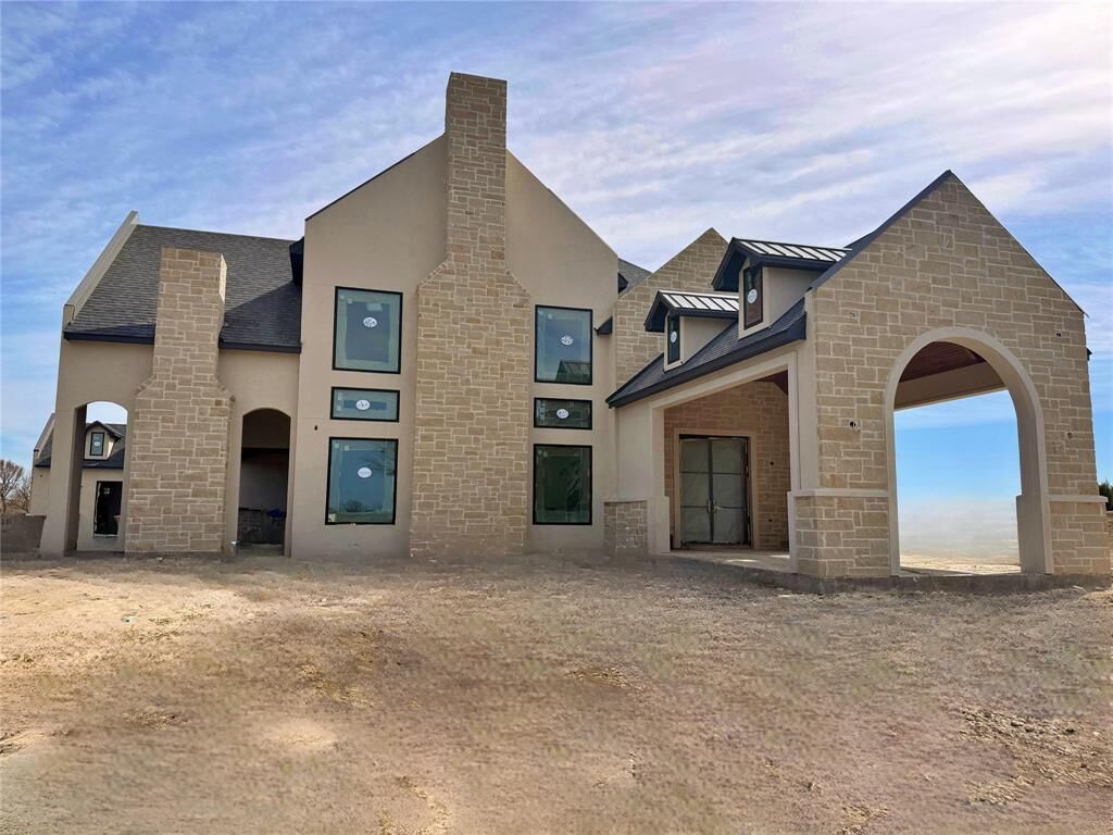 Property Photo:  108 Eisenhower Court  TX 75009 