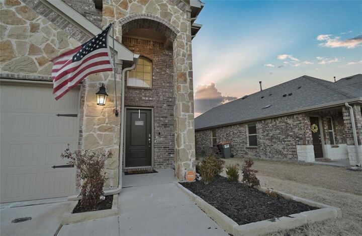 Property Photo:  525 Liliana Lane  TX 75409 