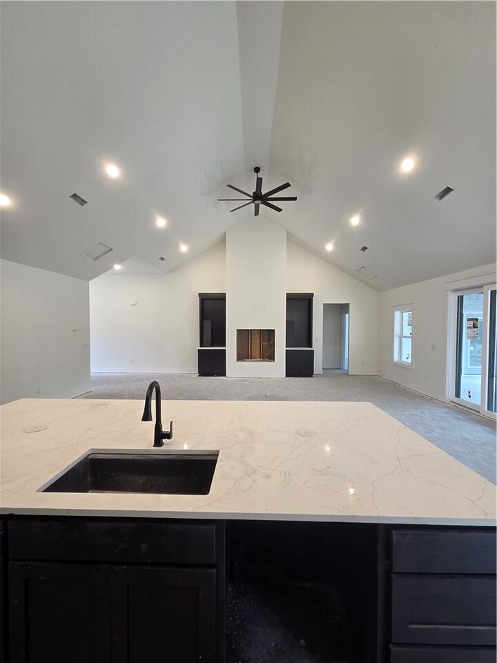 Property Photo:  5116 Joe Lane  AR 72756 