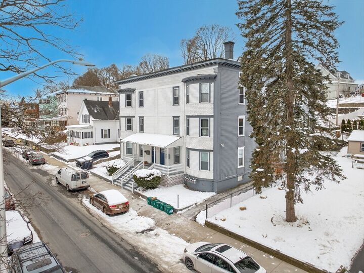 Property Photo:  18 Crystal St  MA 01603 