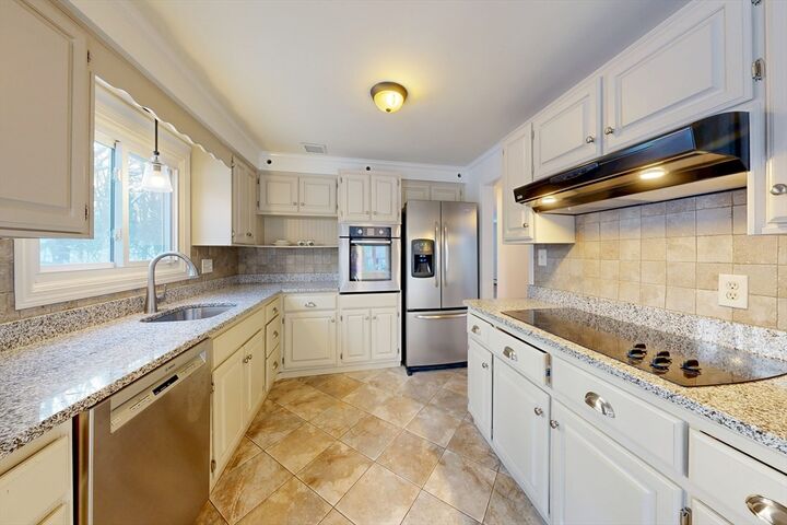 Property Photo:  23 Rocky Hill Rd  MA 01803 