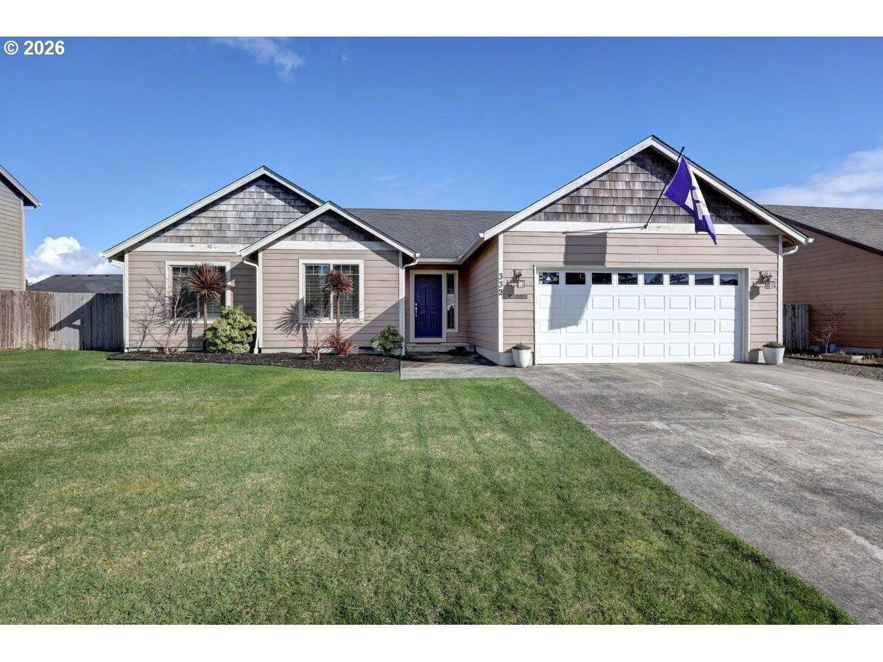 Property Photo:  332 SW Kalmia Ave  OR 97146 