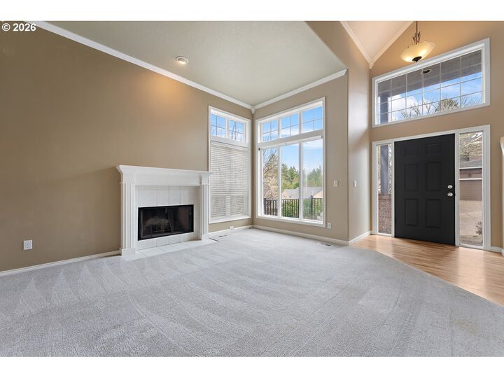 Property Photo:  2714 SW Leah Ct  OR 97219 