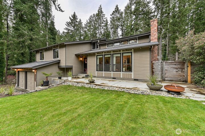 Property Photo:  6727  77th St Ct NW  WA 98335 