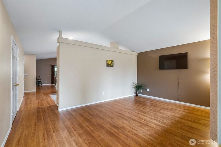 Property Photo:  6033  81st Place NE  WA 98270 