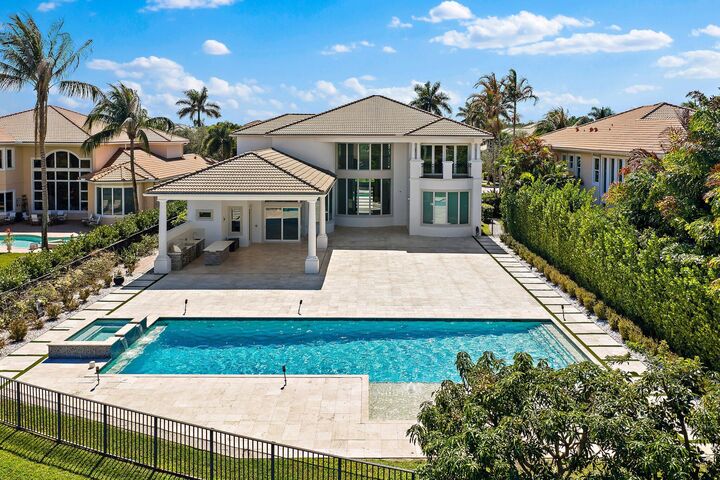 Property Photo:  187 Elena Court  FL 33478 