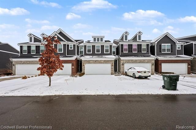 Property Photo:  4883 Broomfield Way  MI 48359 