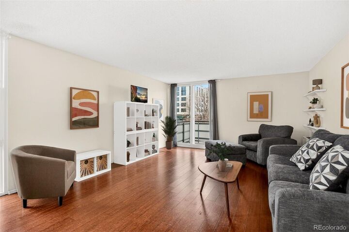 Property Photo:  2500 S York Street 401  CO 80210 