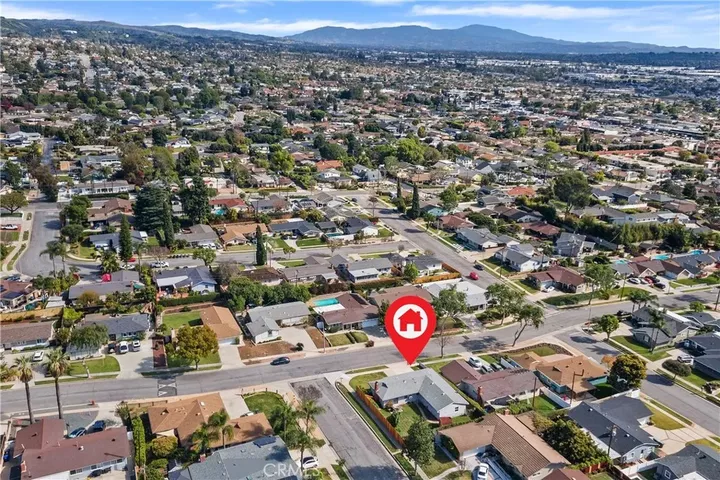 Property Photo:  1221 N Orange  CA 90631 