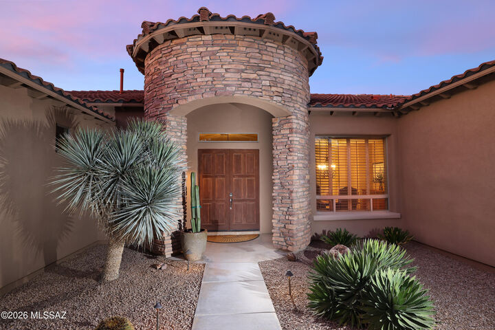 Property Photo:  5950 W Double Green Lane  AZ 85658 