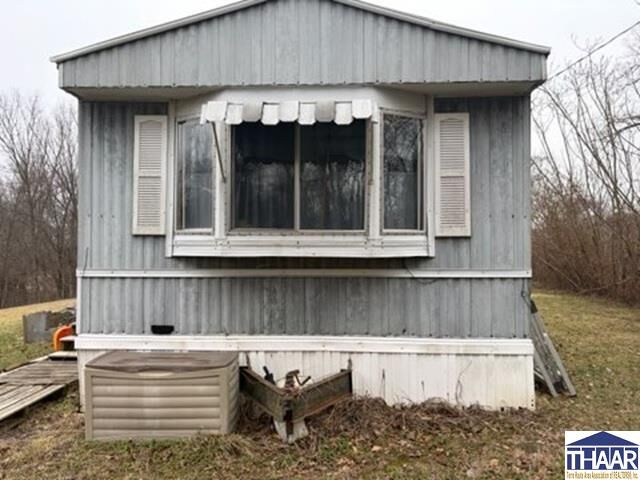 Property Photo:  9278 &Amp 9214 N St Hwy 33 Highway  IL 62451 