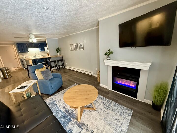 Property Photo:  127 E Valley Point Lane 1215  PA 16625 