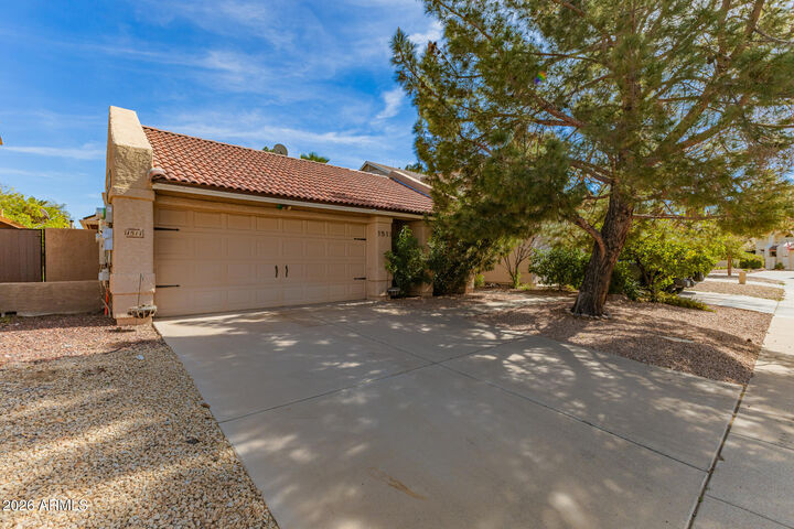 Property Photo:  1511 N Central Drive  AZ 85224 