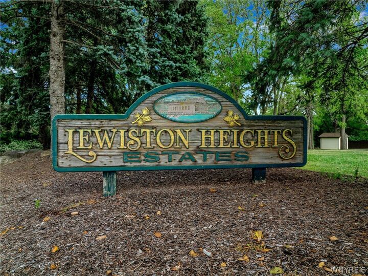 Property Photo:  5120 Country Club  NY 14092 