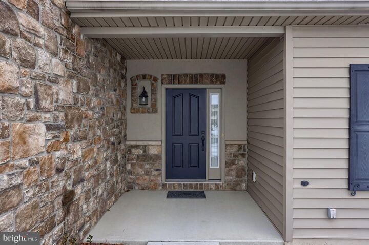 Property Photo:  900 Cambridge Drive  PA 17545 