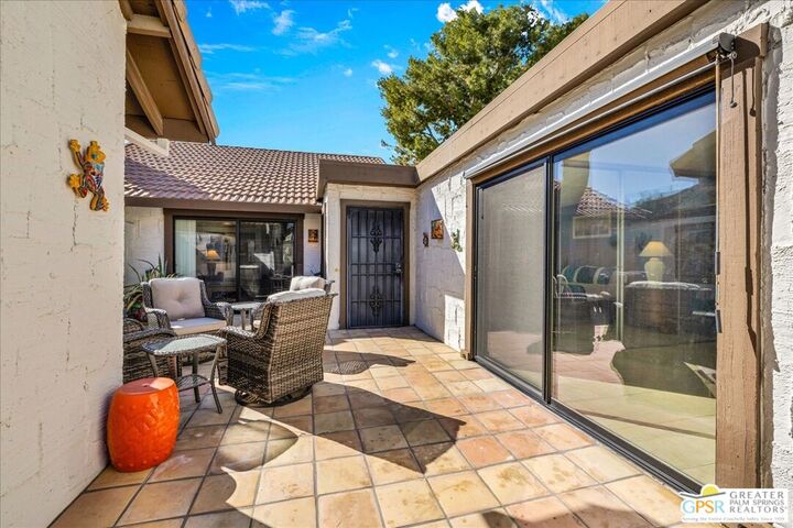Property Photo: 2247 Miramonte Cir CA 92264