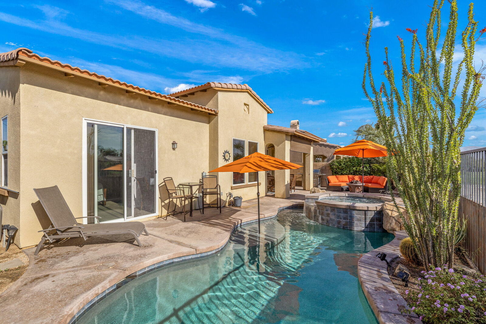 Property Photo:  77041 New York Avenue  CA 92211 