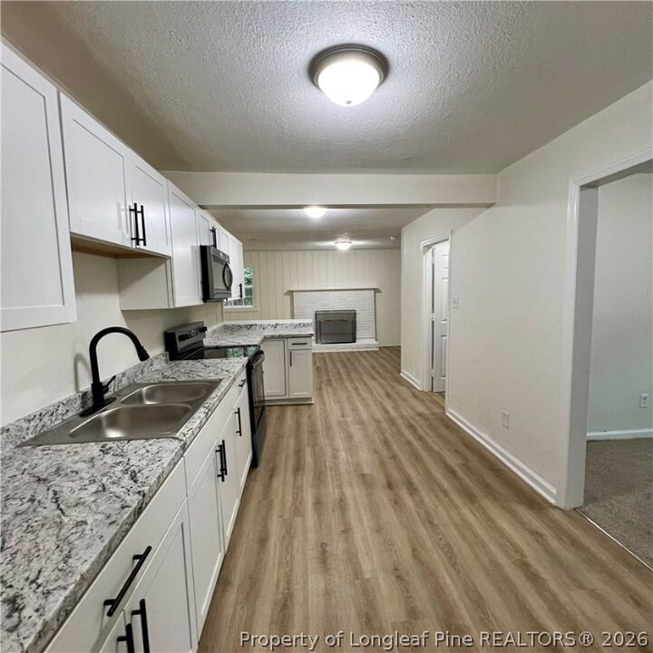 Property Photo: 1005 S Pine Street NC 28352