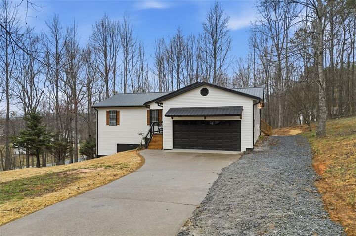 Property Photo:  50 Mill Pond Court  GA 30143 