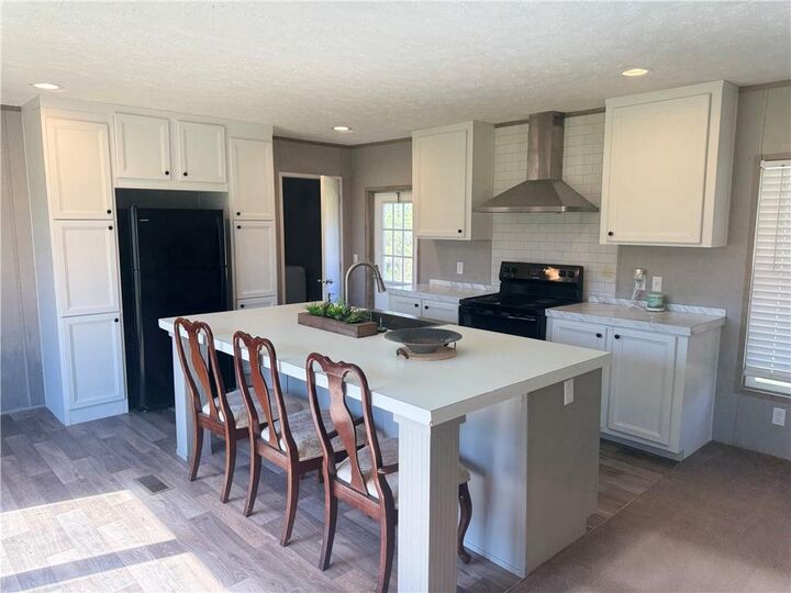 Property Photo:  195 Salt Pitt Road  LA 71031 