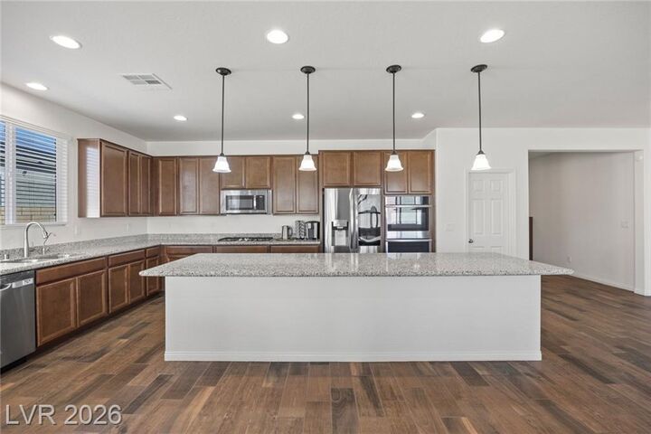 Property Photo:  6721 Sycamore Pines Street  NV 89149 