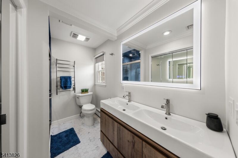 Property Photo:  2 Norman Ln  NJ 07876 