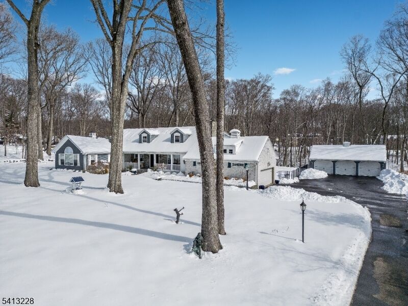 Property Photo:  88 Chestnut Ridge Rd  NJ 07458 