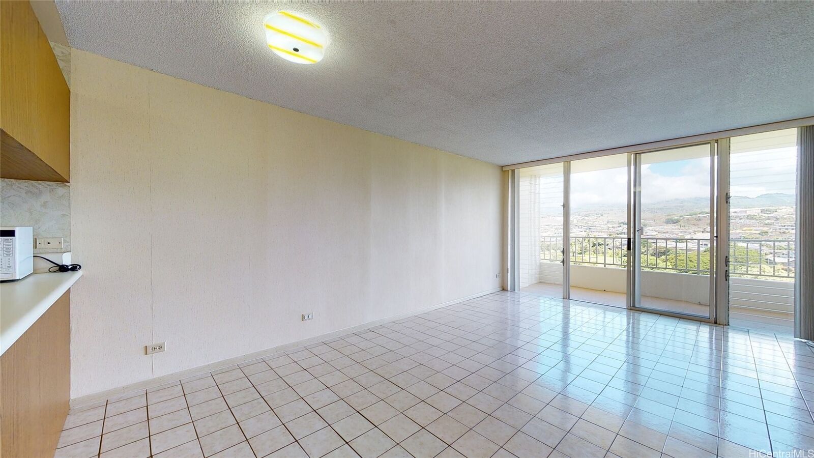 Property Photo: 1160 Ala Napunani Street 603 HI 96818