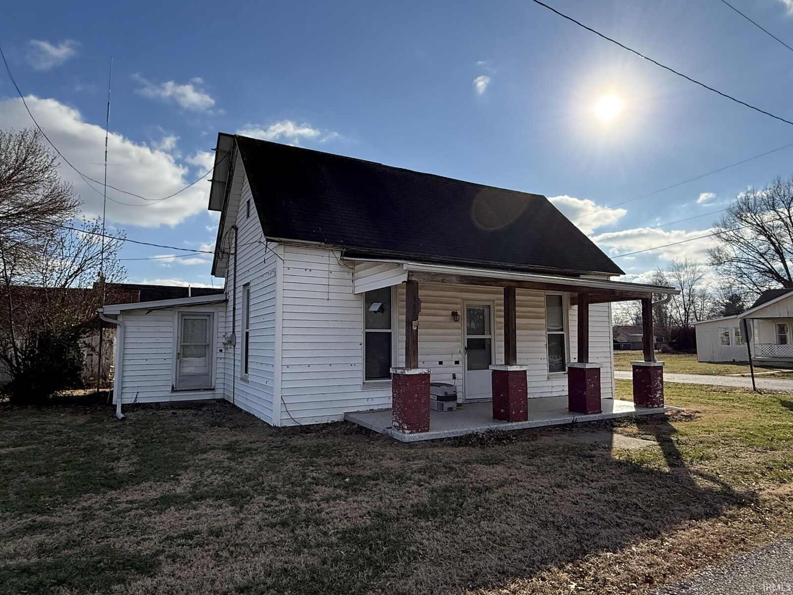 Property Photo: 4167 N Walnut Street IN 47634