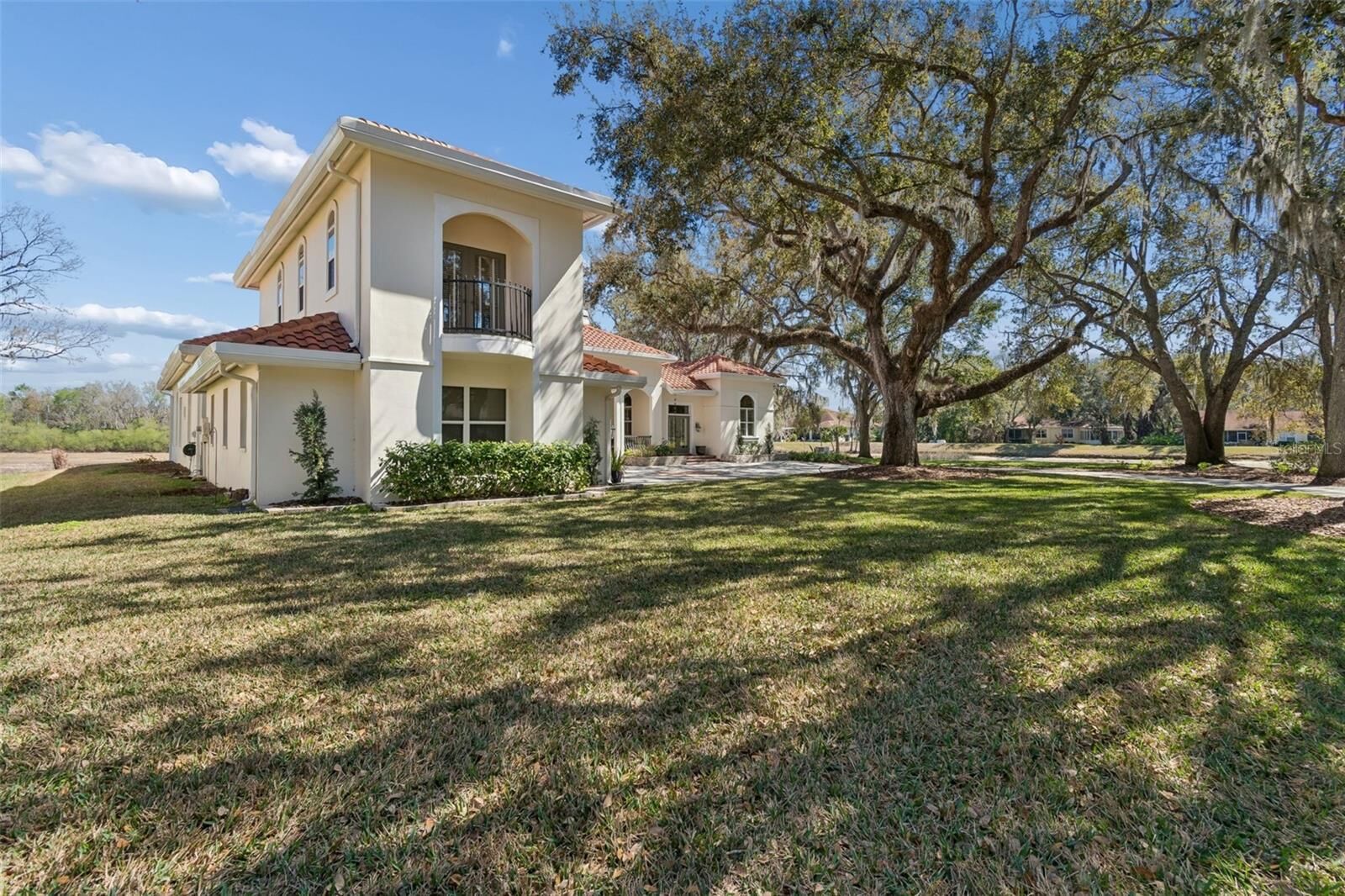 Property Photo:  5212 Golf Links Boulevard  FL 33541 