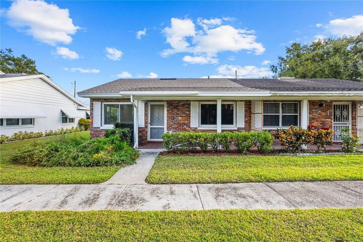 Property Photo:  769 Avenue Q SE  FL 33880 