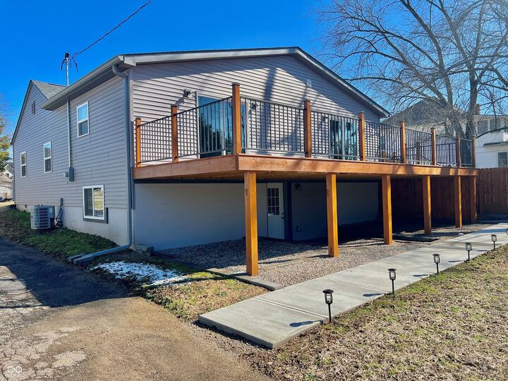 Property Photo:  1534 Lawton Avenue  IN 47201 