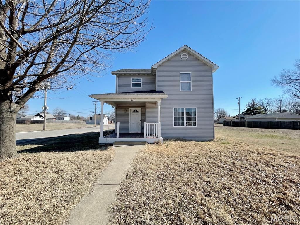 Property Photo: 1036 Greenwood Street IL 62060