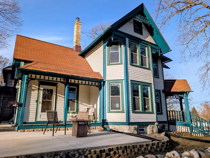 Property Photo:  200 Spring St  WI 53188 