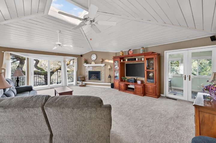 Property Photo: 3937 Rustic Rd CA 95682