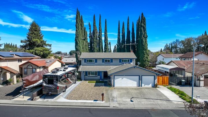 Property Photo: 1518 Astoria Drive CA 94534